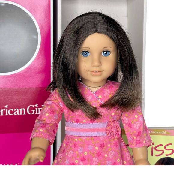 American Girl Of Year Chrissa Doll In Meet Outfit Dress Shoes Panties Book Box - Picture 3 of 12